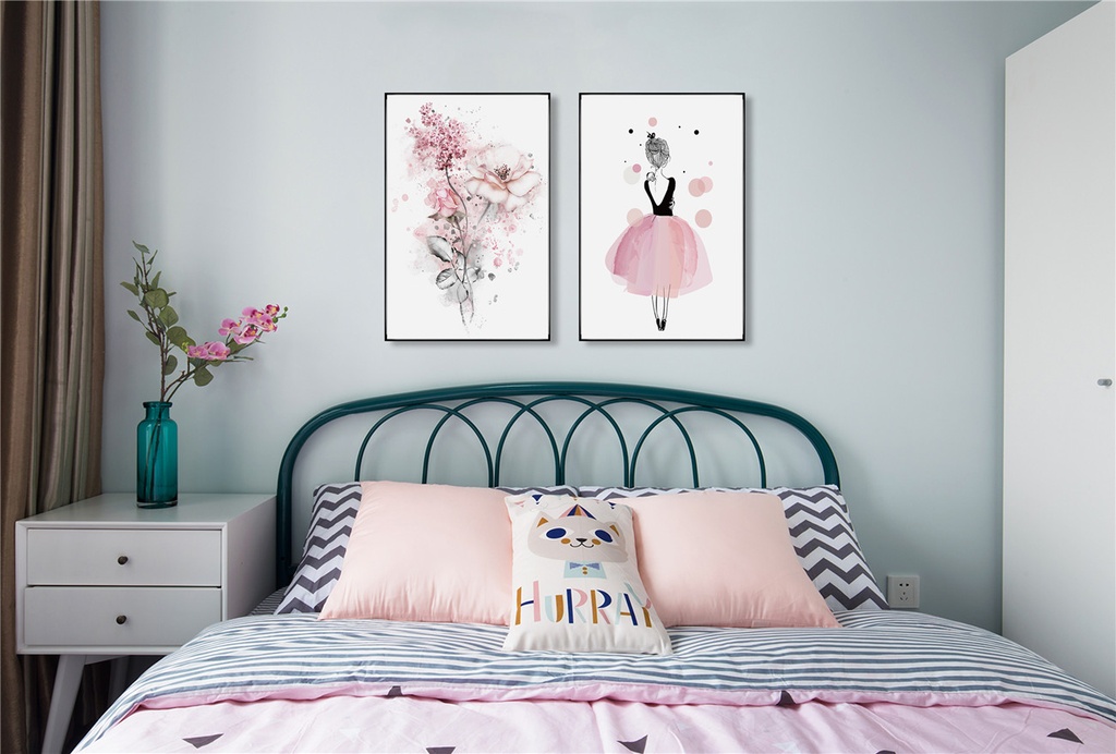 HAPPY GIRL WALL ART 