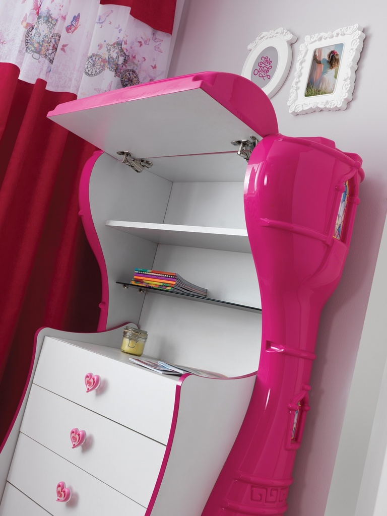 PRINCESS CASTLE DRESSER