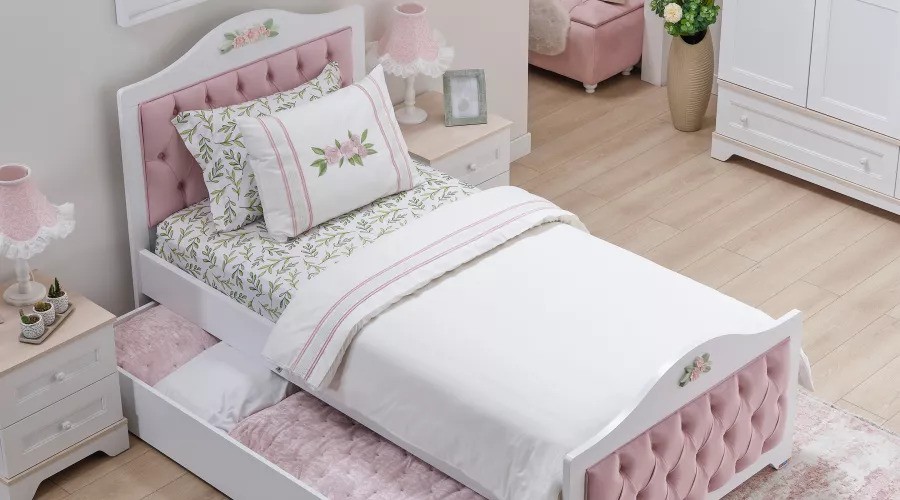 BIANCA PULL-OUT BED