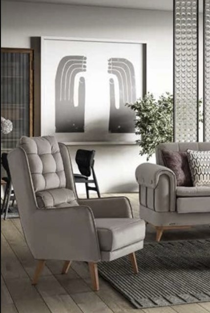 LEON ARMCHAIR