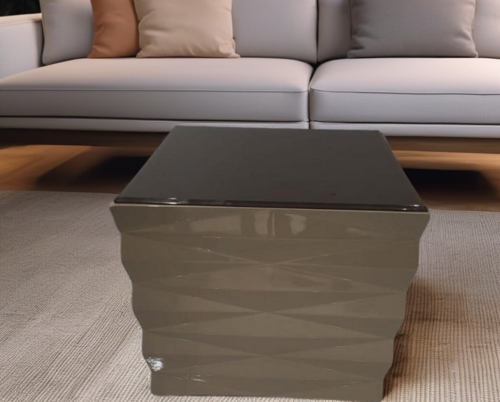 ASTRID SIDE TABLE